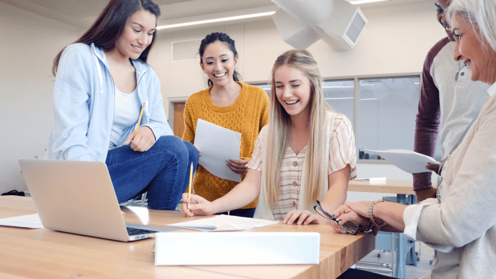 Chứng chỉ IV về Dịch vụ Cộng đồng Chứng chỉ IV về Dịch vụ Cộng đồng